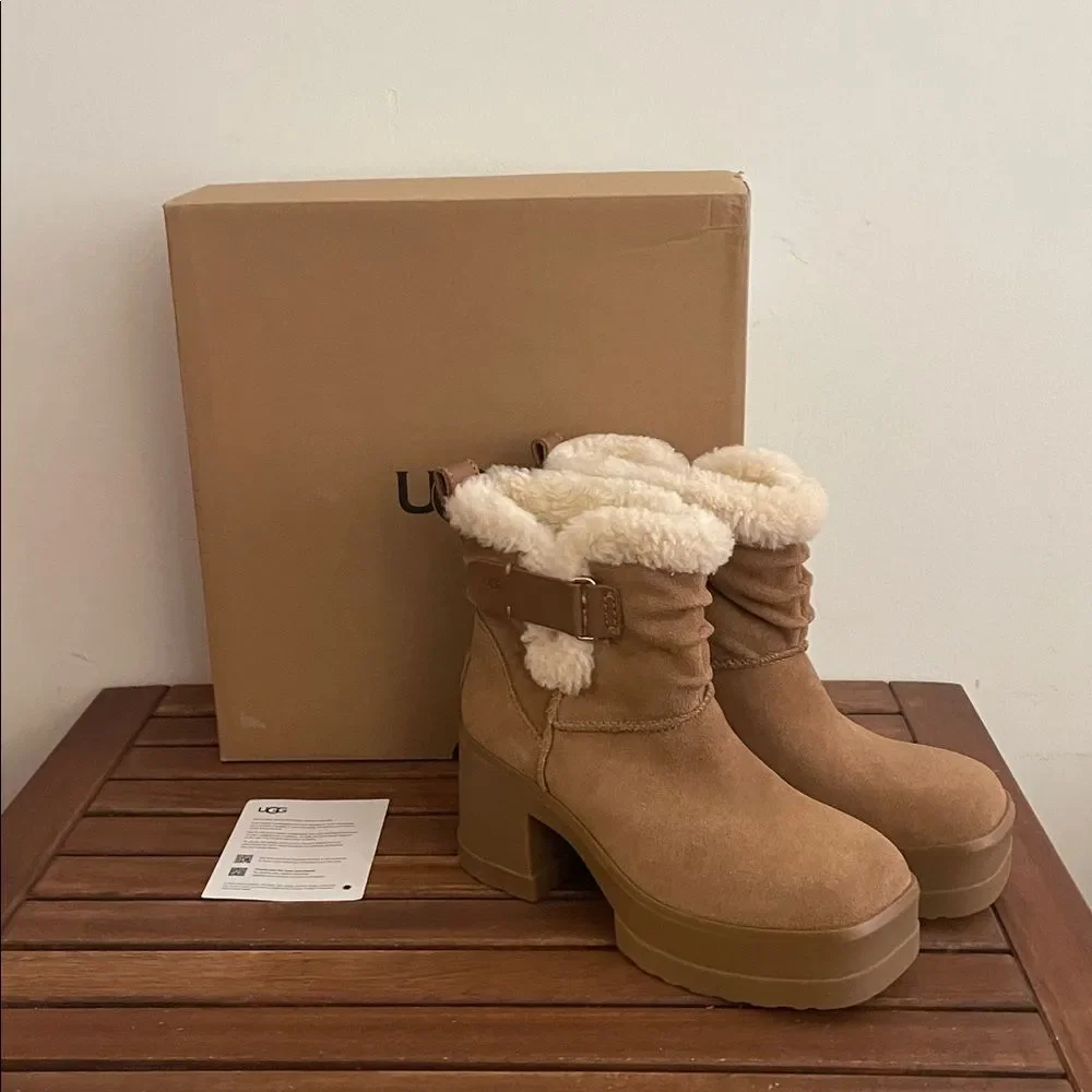 UGG Moxy Pull On Boots Chestnut USA Women Size 6.5/UK 4.5/EU 37.5